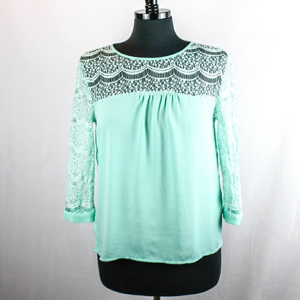 Forever 21 Mint Green Top Crochet Detail S…